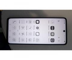 Mobilni telefon TLC - 2