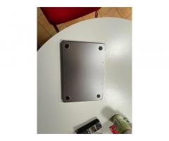 Apple MacBook Pro 14