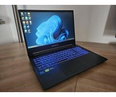 Gaming laptop i5 32GB RTX3060 1TB