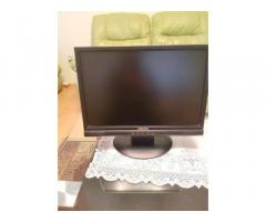 LCD MONITOR MEDION 19