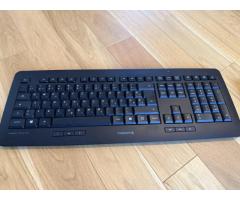Cherry DW 5100 brezžični namizni komplet