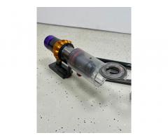 Dyson V15 brezžični sesalnik z Digital Motorbar (Torque Drive) krtačo - 8