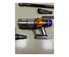 Dyson V15 brezžični sesalnik z Digital Motorbar (Torque Drive) krtačo - 10