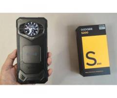 Prodam Doogee S200