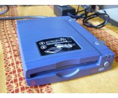 Iomega ZIP 100 disketnik (zunanja enota)