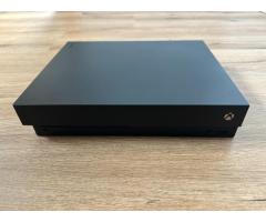Xbox One X 1Tb