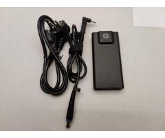 HP 65 W napajalnik za prenosnike