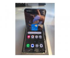 Samsung galaxy ZFLIP4