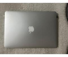 Računalnik Macbook Air (13 inch, 2017)