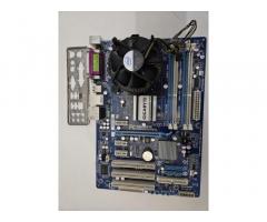 Matična plošča Gigabyte GA41T + procesor Core2duo