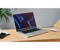 Apple MacBook Pro 2021 16" Silver Apple M1 Pro 16GB ram / 512GB