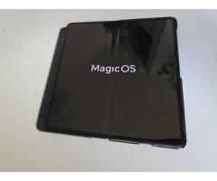 Honor Magic V3, zložljiv telefon z Android 15, pisalo priloženo - 4