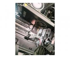 računalnik – i5, 24 GB RAM, SSD, vodno hlajenje + GOLD napajalnik - 9