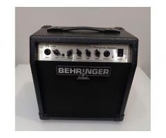 Behringer GMA106 – Kompaktni kitarski ojačevalec