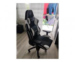 UVI SPORT XL RAČUNALNIŠKI STOL