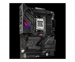 ASUS ROG STRIX B650E-E GAMING WIFI | AM5 | ATX | AMD B650 | 4xDIMM | DDR5 | 2.5Gb Ethernet
