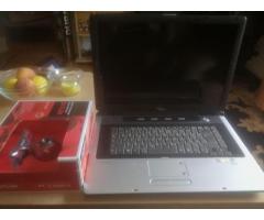 Prenosnik fujitcu simens amilo notebook A336676 I nova kamera - 2