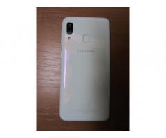 SAMSUNG Galaxy A20e - 2