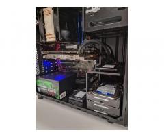 i7-4790 + GTX 970 4GB + 16 GB RAM + 768GB SSD + 3TB HDD + GRATIS gaming miška