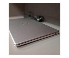 Prenosni računalnik HP 255 G10 - 7