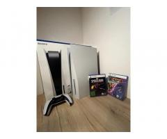 PlayStation 5 (PS5) konzola + 2 igre (Spider-Man, Ratchet & Clank)