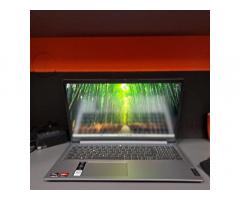 Prenosni računalnik Lenovo IdeaPad 1 15ALC7 - 2