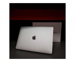 Prenosni računalnik MacBook Air M1