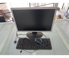 RAČUNALNIŠKI EKRAN IN TIPKOVNICA