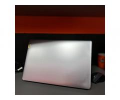 Prenosni računalnik Lenovo Ideapad 3 15IAU7