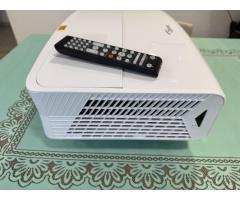 Profesionalen projektor Optoma ZK507-W ugodno prodam - 9