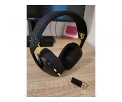 Brezžične Slušalke Logitech, črne - Malo Rabljene - 2