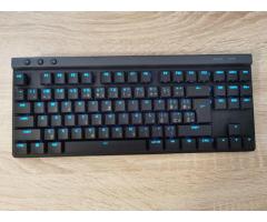 Brezžična TIpkovnica Logitech, RGB - Nova