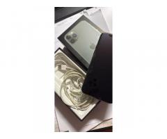 iphone 11 pro prodam