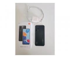 Prodam pametni telefon Xiaomi Redmi Note 11