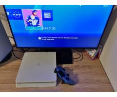 PlayStation 4 Slim, 500GB - 2