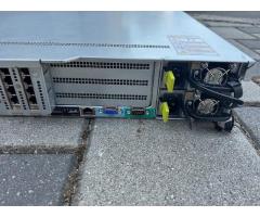 Strežnik RH2288H V3, 2 x 16-jedrni CPU - 5