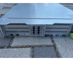 Strežnik RH2288H V3, 2 x 16-jedrni CPU - 6