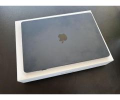 Prodam MacBook Air 15", 8GB Memory, SSD 256 GB - 2