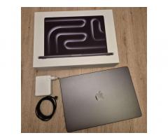16" MacBook Pro *KOT NOV* / M4 Max / 36 GB RAM / 1TB SSD - 2