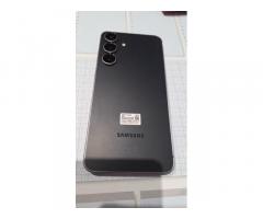 Samsung Galaxy S25 FE -8 GB, 128 GB - 3