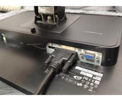 24” LCD monitor PHILIPS 241P4QPYK (LED, webcam) - 3