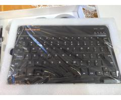 Tablični računalnik Teclast P50 - nov, nerabljen z utility setom (tipkovnica, miška...) - 2