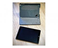 Prodam Apple iPad 6. generacija (2018) 32 GB WiFi + Logitech tipkovnica SLO + original ovitek - 4