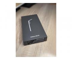 Samsung Galaxy S25 FE - 3