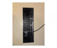 Prodam RGB Logitech G815 mehansko tipkovnico