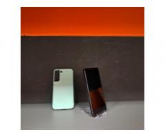 Pametni telefon Samsung Galaxy S22 - 2