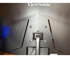 ViewSonic VX3219-PC-MHD - Malo rabljen ukrivljen HD monitor - 2