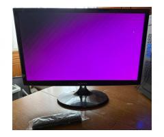 Samsung T24B350E HD Monitor z TV Tunerjem