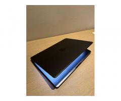 PRODAM: MacBook Pro 14’’ M4 24 GB RAM • 1 TB SSD • Space Gray