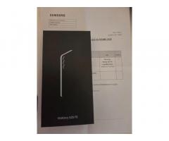 Samsung Galaxy S25 FE (NOV, NEODPRT) 8/128 gb jetblack-grafitna barva